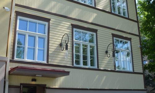 Ajaloolise Kunstikooli renoveerimine, mille käigus uuendati puitfassaad, vahelagede konstruktsioonid ning taastati originaalsed puitelemendid.