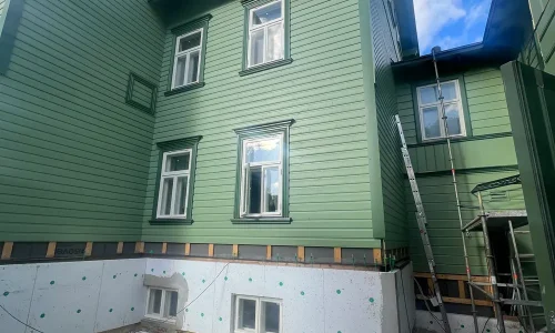 Renoveerimistööd Faehlmanni 28 hoone sisehoovis Tallinnas